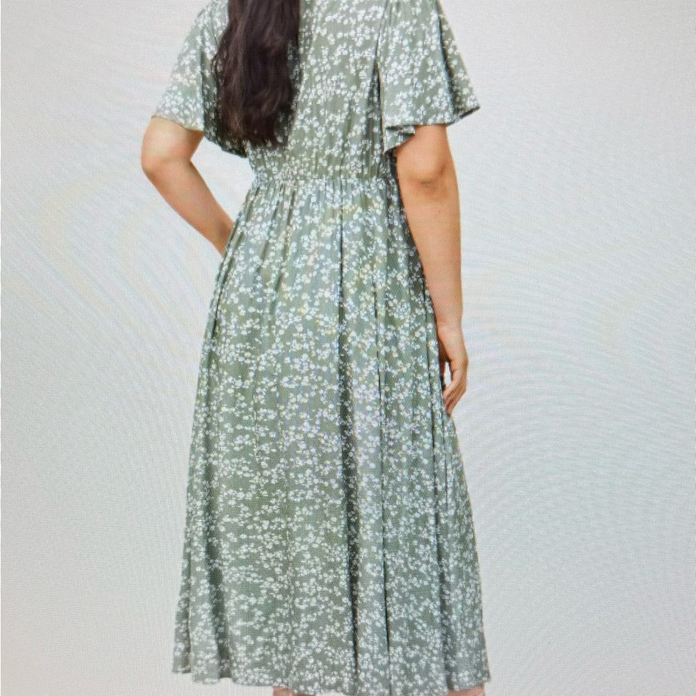 BloomChic Floral Dress - Picture 10 of 10